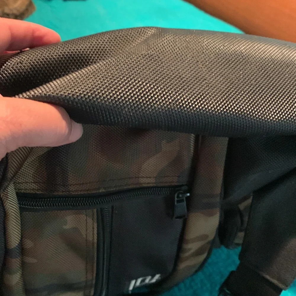 Ful Backpack - Picture 4 of 4